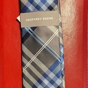 Geoffrey Beene blue plaid Tie